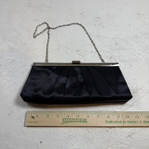 Jessica McClintock Black Satin Pleated Evening Clutch Chain Strap Bag - Picture 2 of 5